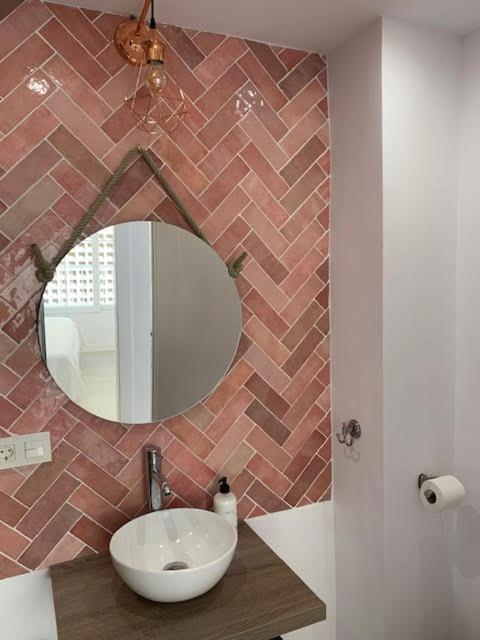 Apartamento Mariana กรานาดา ภายนอก รูปภาพ