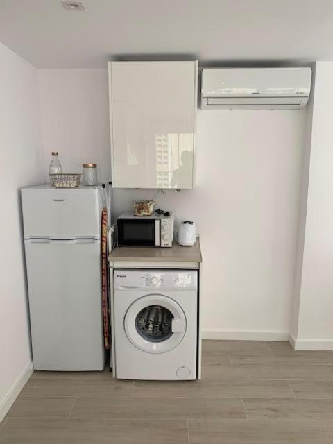 Apartamento Mariana กรานาดา ภายนอก รูปภาพ